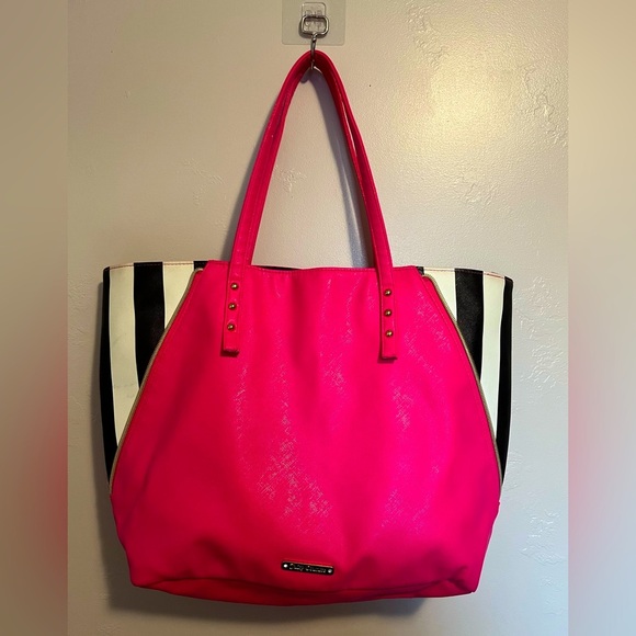 Juicy Couture Pink Tote Bag - Picture 1 of 12